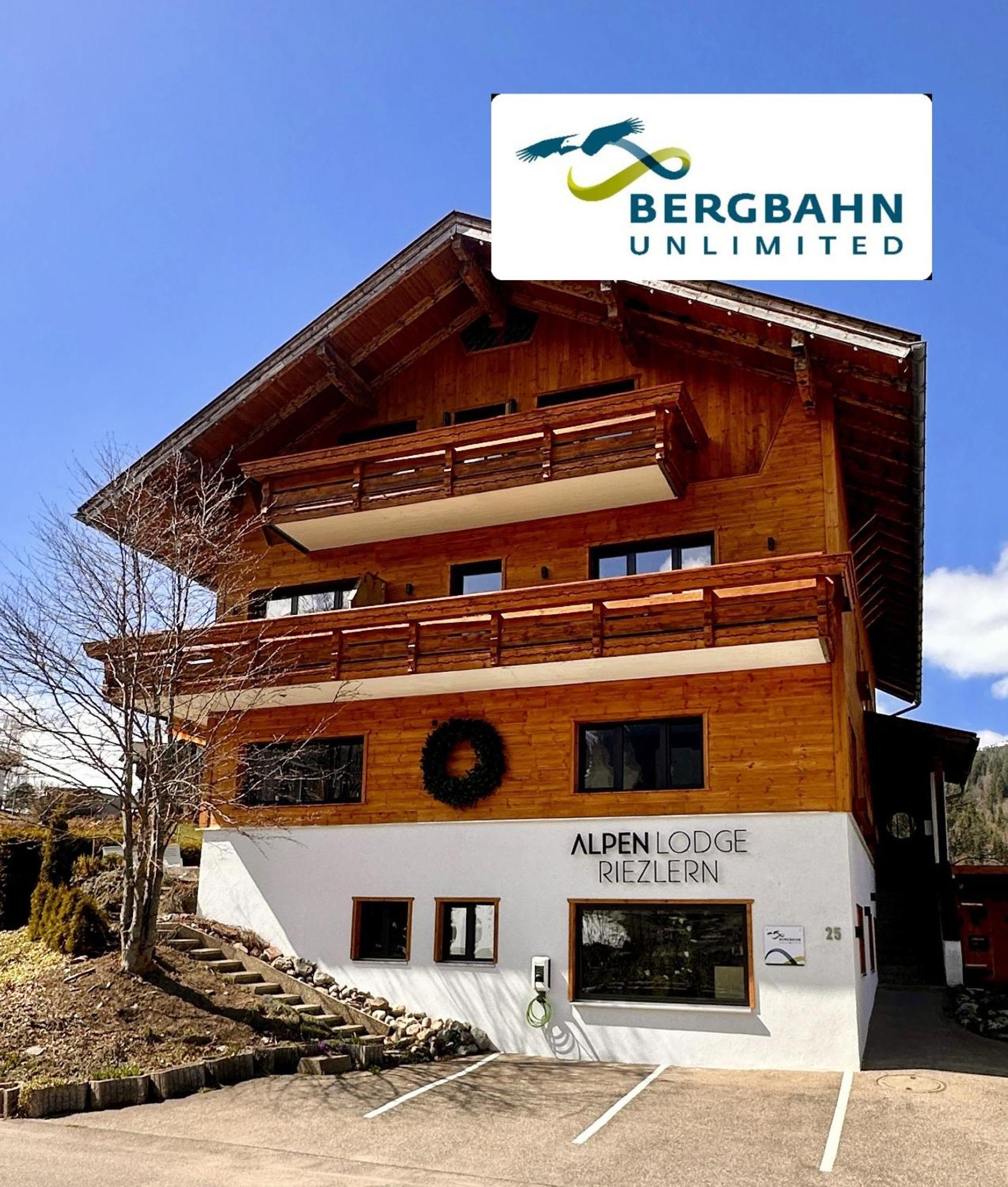Alpen Lodge Riezlern Exterior photo